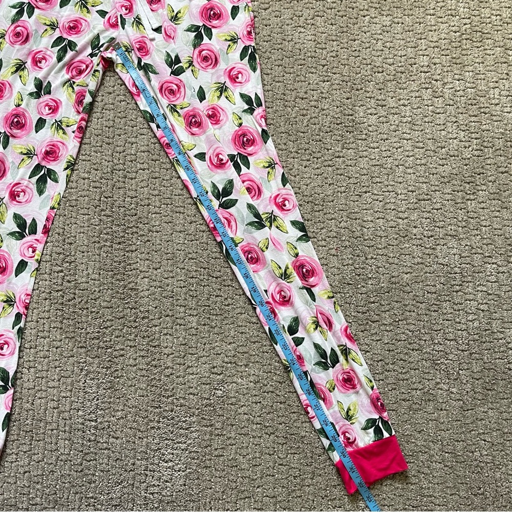Little Sleepies Womens Pajama Set sz Small Roses Pink Breastfeeding Friendly - Picture 12 of 16